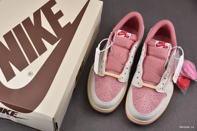 Rep TB AJ Low Scott SP DM7866-600 Travis x 1 OG 0602